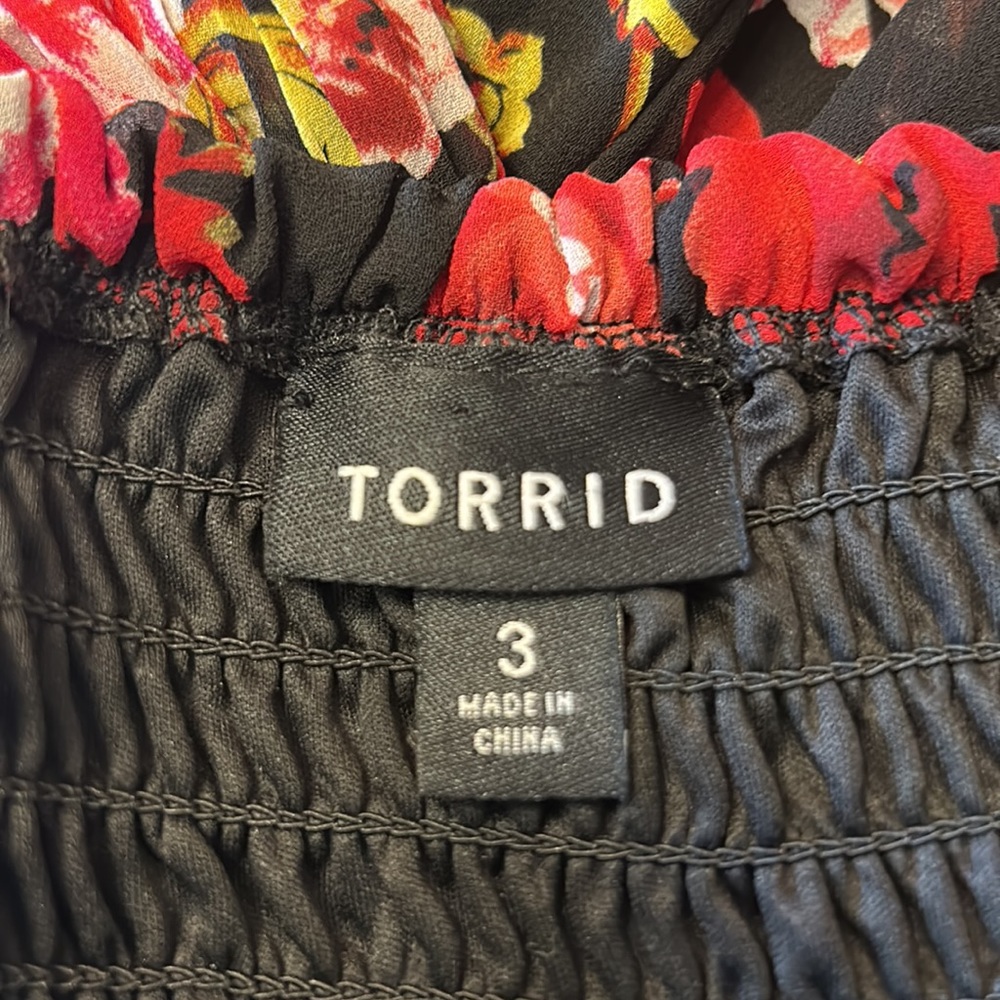 Torrid Floral Chiffon Dress Size 3 Curvy Girl Plus Sized Ruching Sheer - Picture 5 of 7